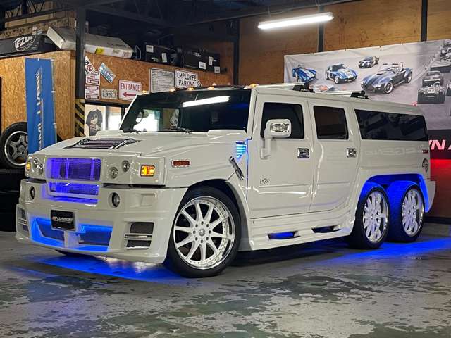 HUMMER H2 6X6 THE ULTIMATE SIX | 2007 | White | 34000km | Quality Auto